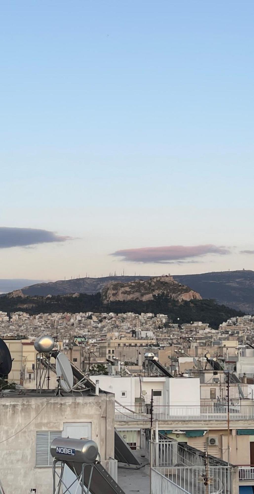Appartamento Acropolis View And 360 Degrees Atene Esterno foto